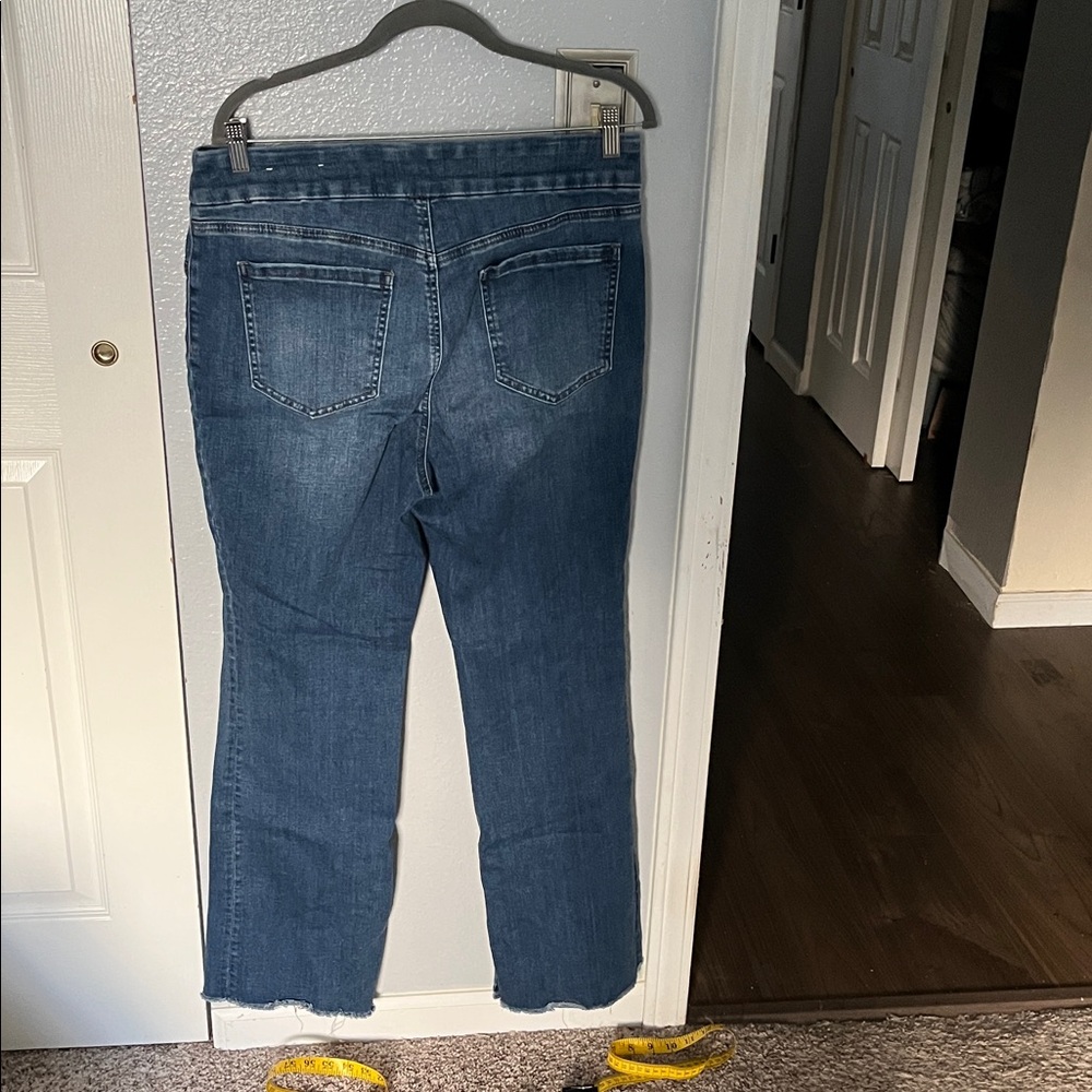 Chicos Pull On Slim Boot With Raw Split Hem - image 4